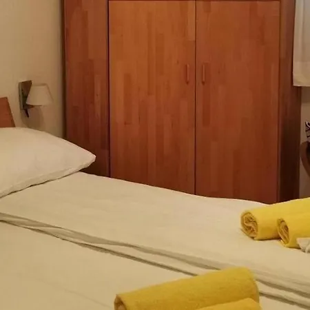 Apartmán By The Sea Banjol, Rab - 25000 *